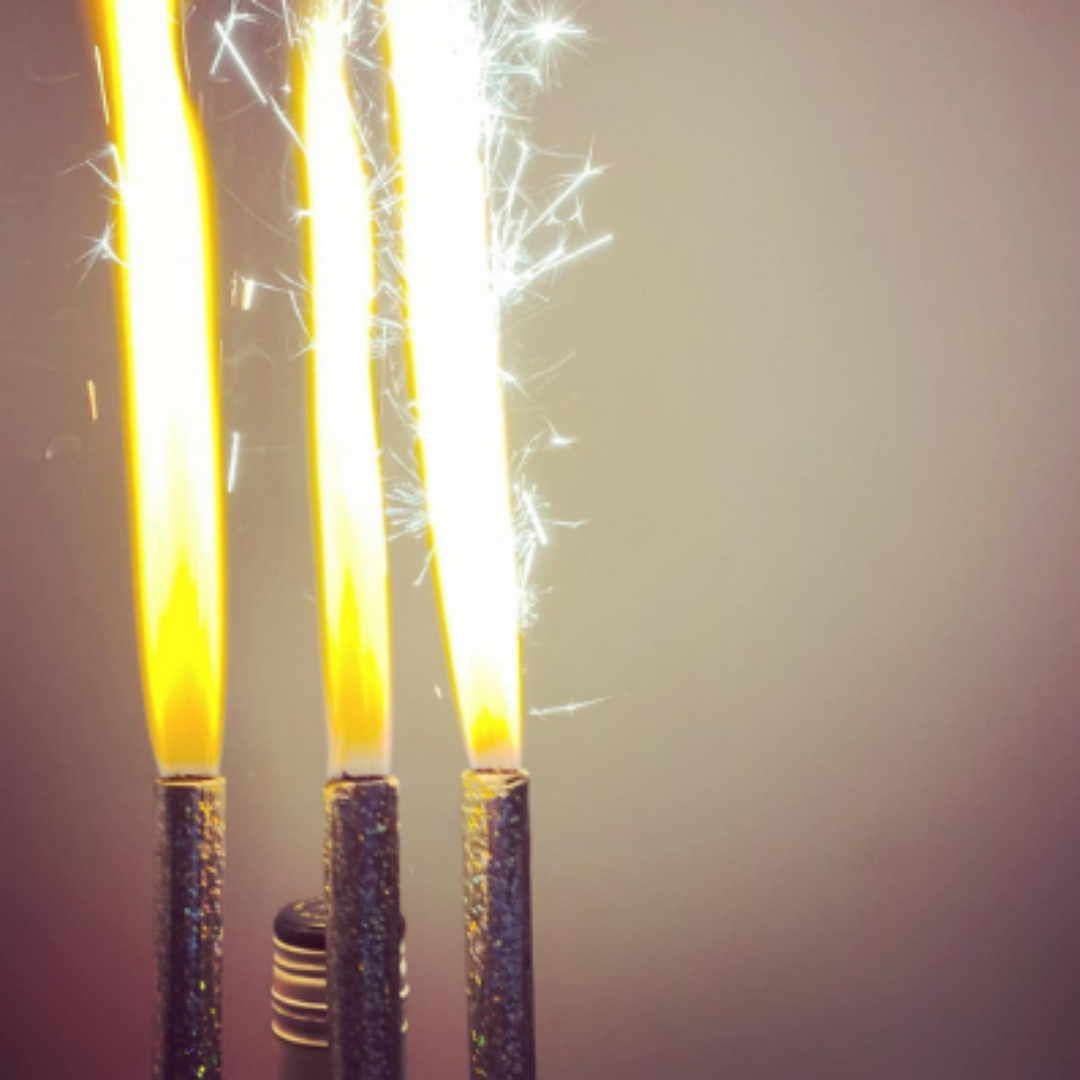 15cm Ice Fountain Sparklers Gold (2 Pack) by Unique Party - Coventry Fireworks King